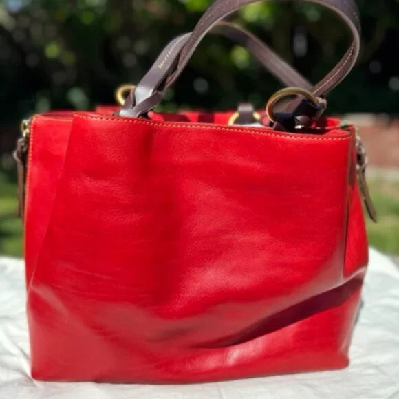 Auth Dooney & Burke Red Florentine Leather Large Barlow Zip Tote Satchel - Picture 3 of 16